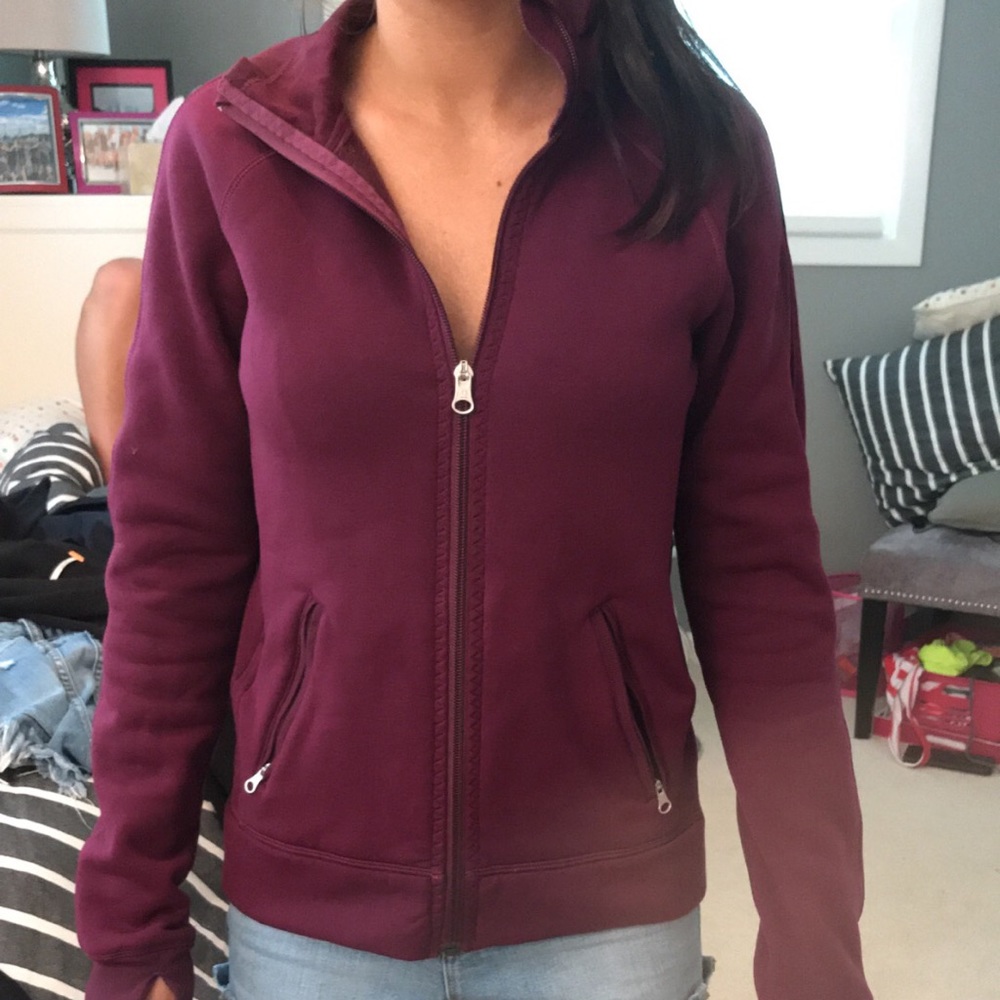 lululemon jacket - Picture 2 of 4